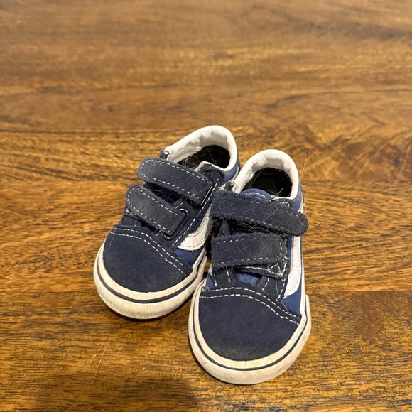 Vans Toddler Kids Navy Blue Sneakers with Velcro Straps - Picture 4 of 7